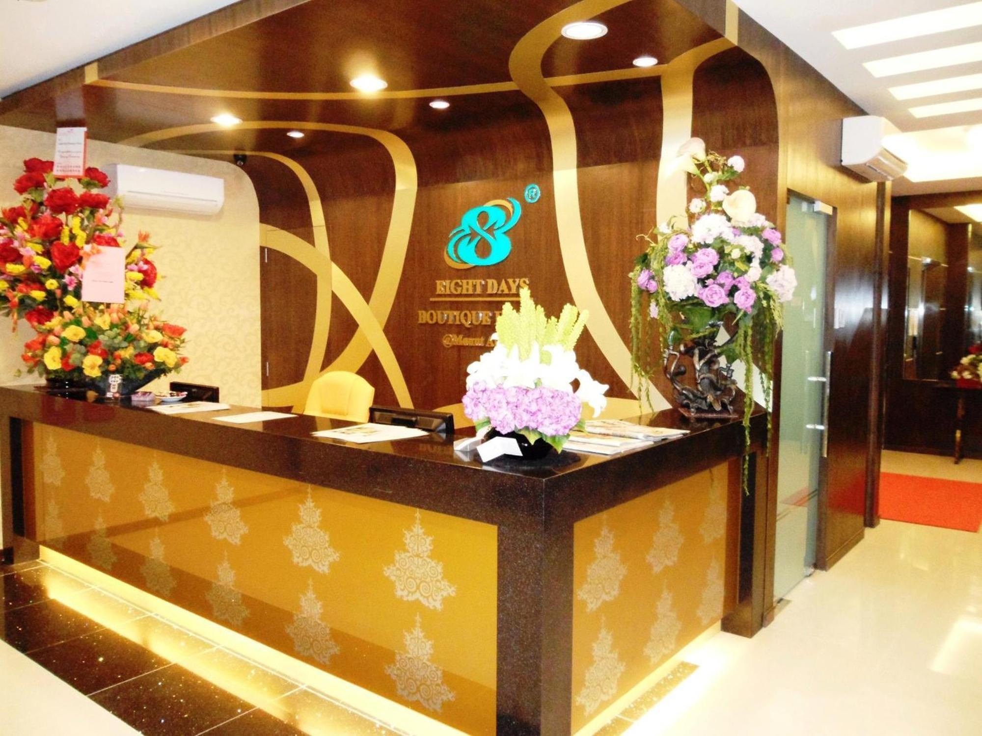 ג'והור בהרו Eight Days Boutique Hotel - Mount Austin מראה חיצוני תמונה