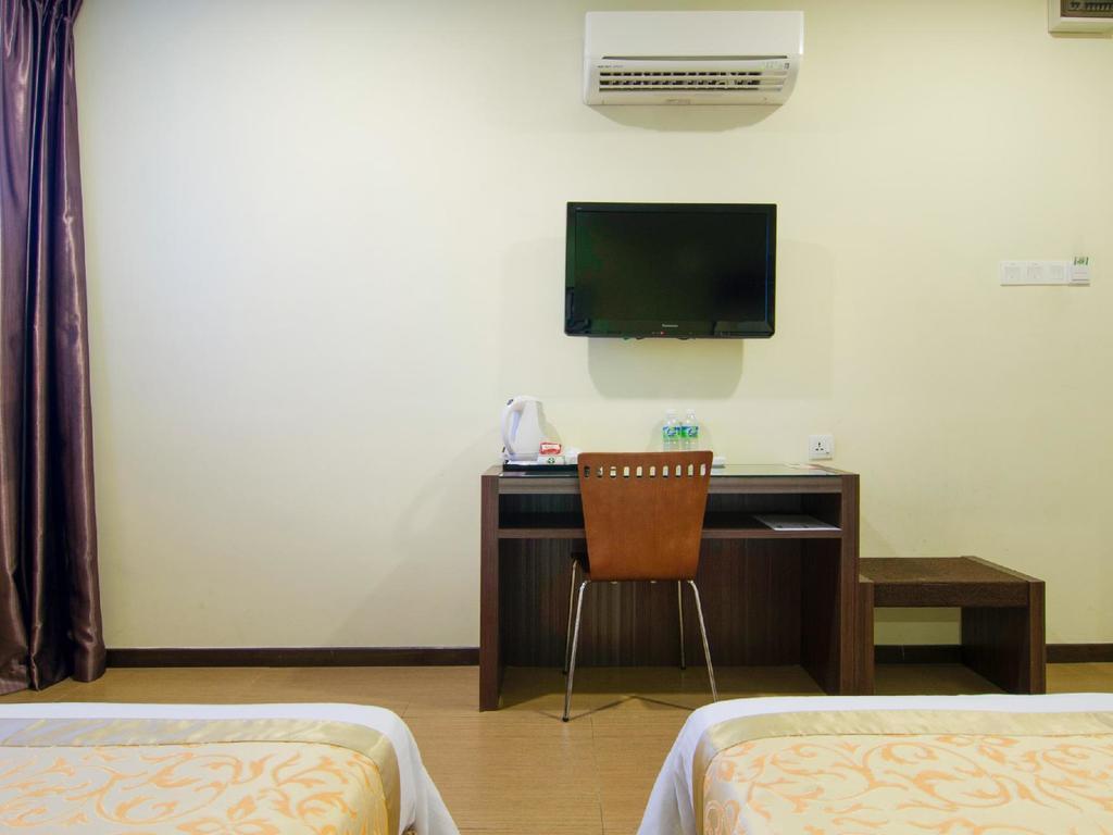 ג'והור בהרו Eight Days Boutique Hotel - Mount Austin מראה חיצוני תמונה